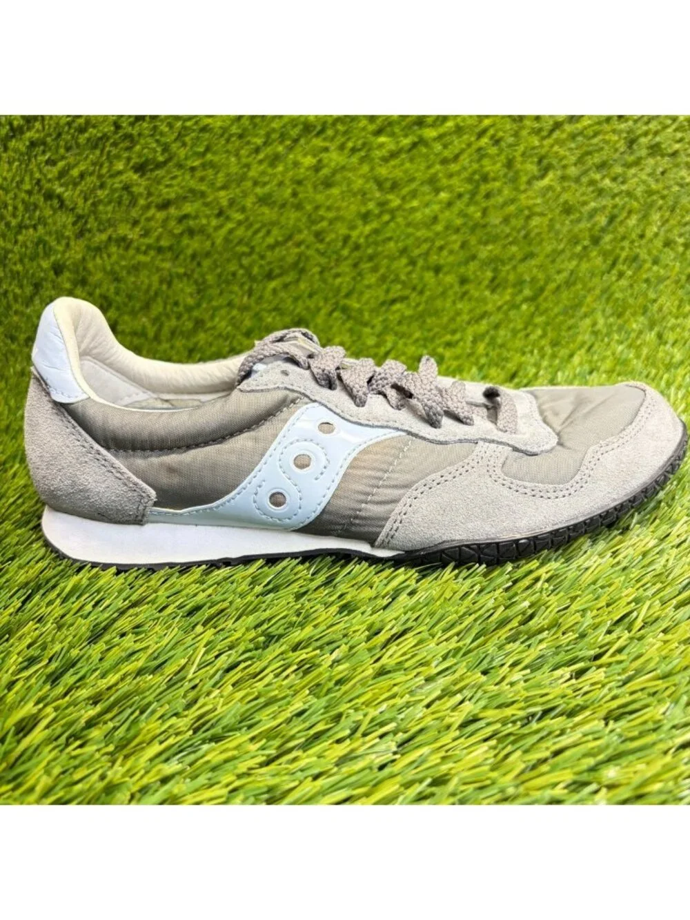 Saucony Bullet Women Size 7.5 Gray White Athletic Running Walking Shoes Sneakers